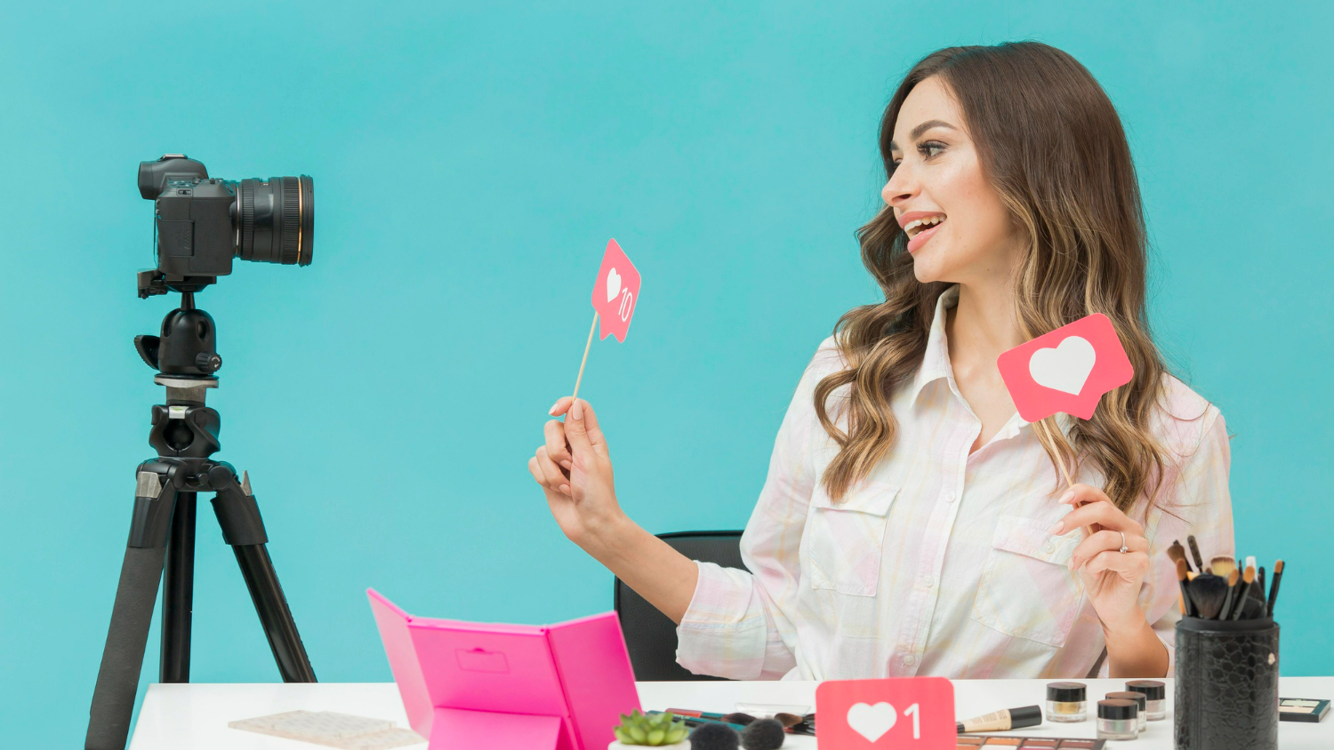 How Influencer PR Builds Relationships and Creates Trust with Consumers